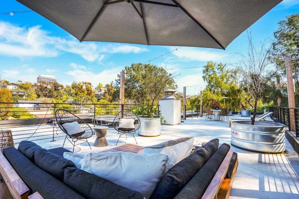 Experience Eco-luxury At Its Finest - Centrally Located Clea House In San Diego! Casa de férias San Diego