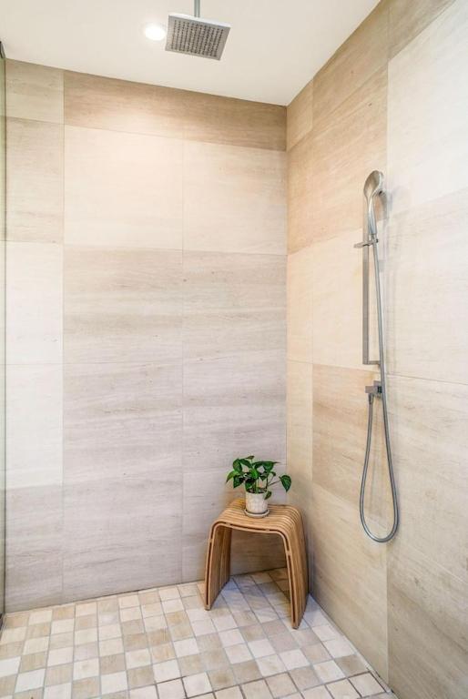 Casa de férias Experience Eco-luxury At Its Finest - Centrally Located Clea House In San Diego!