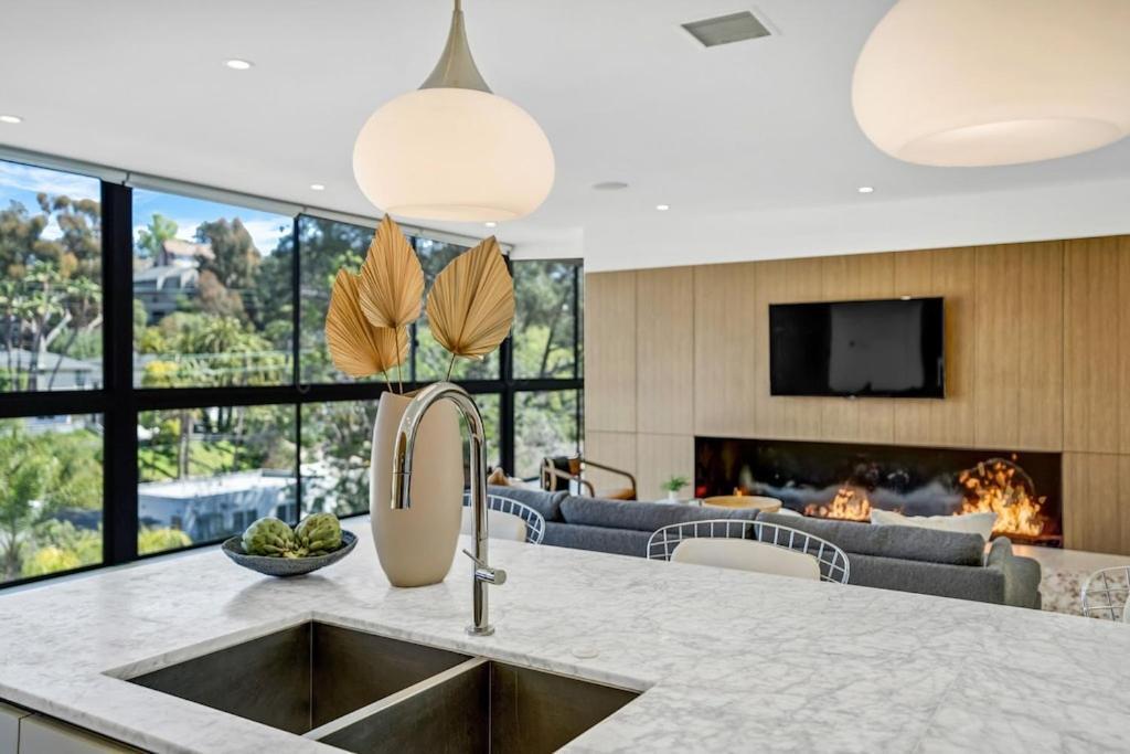 Holiday home Experience Eco-luxury At Its Finest - Centrally Located Clea House In San Diego! San Diego