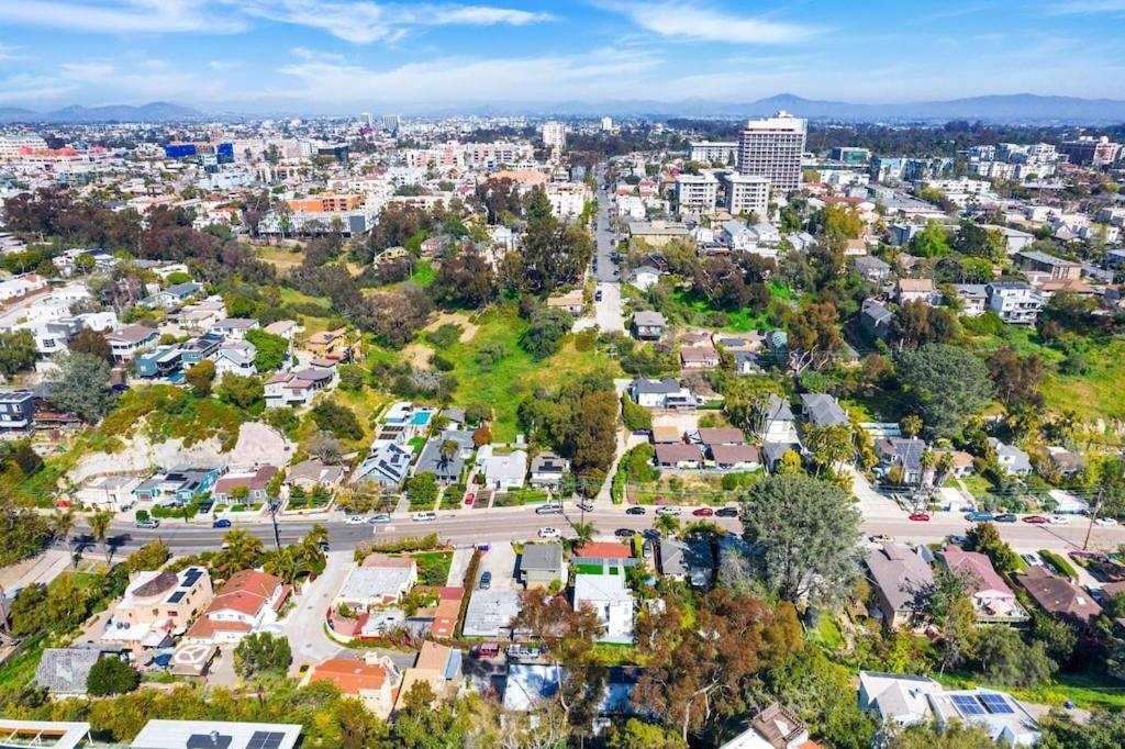 Experience Eco-luxury At Its Finest - Centrally Located Clea House In San Diego! *